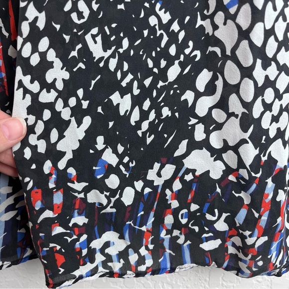 Parker Tank Top Printed Silk Pleated Blouse - Picture 12 of 15